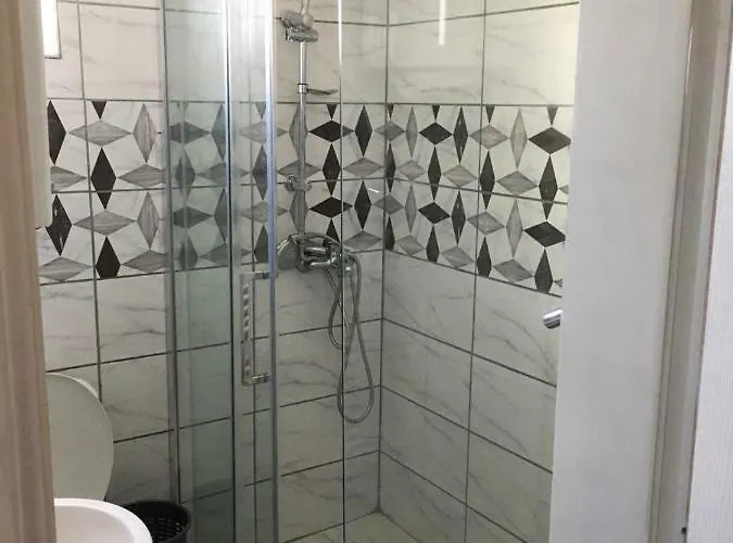 Yellow House * نوفي ساد